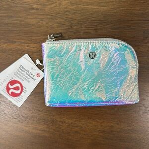 NWT Lululemon clippable card pouch *irridescent